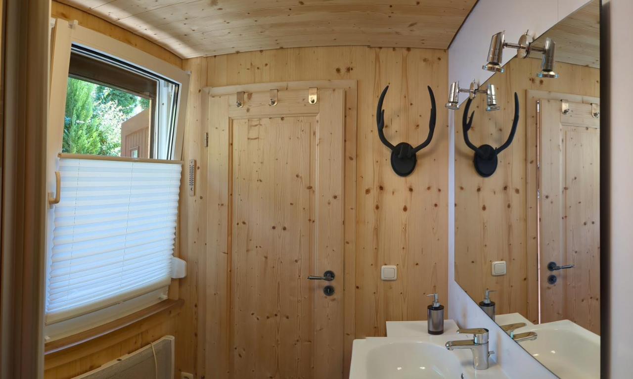 Langenbach  Ruhiges Ferienhaus Am Waldrand Mit Sauna Und Kamin - Hellaberg II מראה חיצוני תמונה